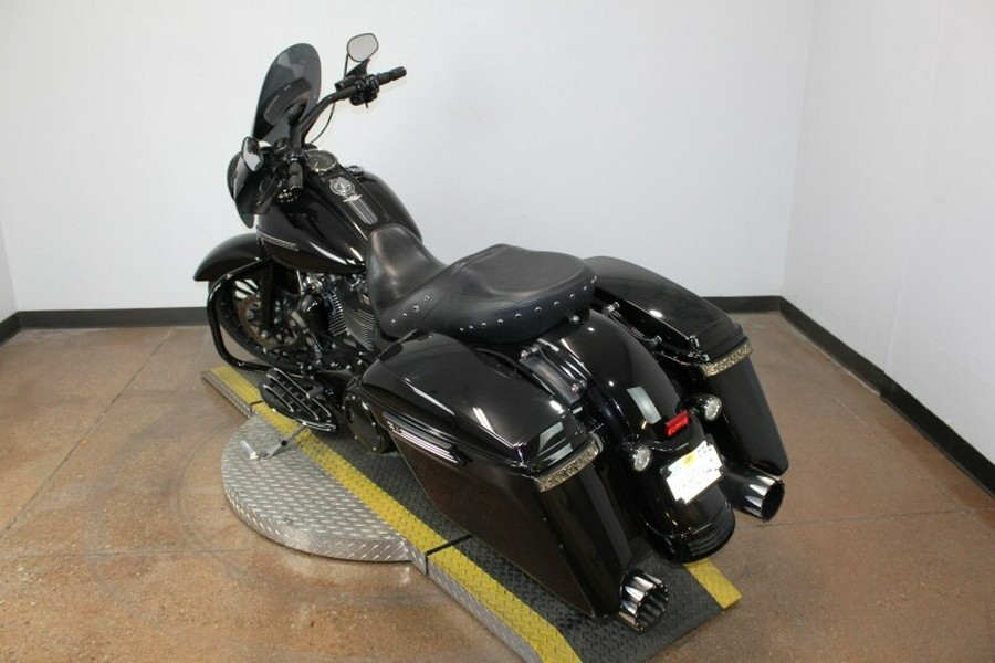 Harley-Davidson Road King Special 2018 FLHRXS 654865A BLACK