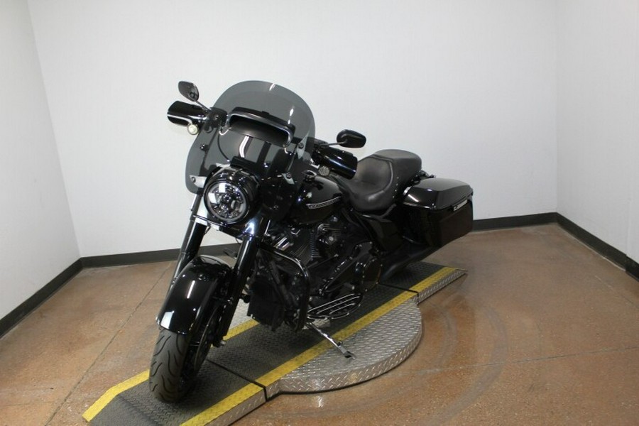 Harley-Davidson Road King Special 2018 FLHRXS 654865A BLACK