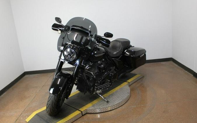 Harley-Davidson Road King Special 2018 FLHRXS 654865A BLACK