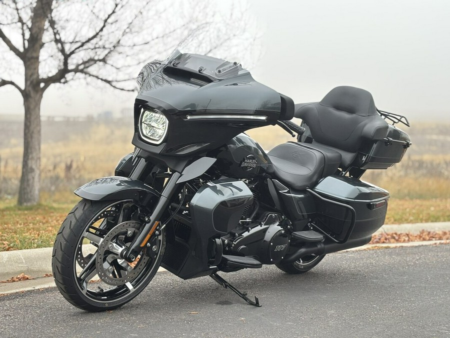 2025 Harley-Davidson Street Glide Ultra