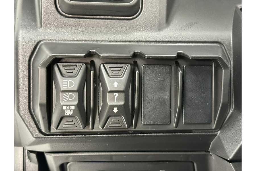 2026 Can-Am Defender XT HD11