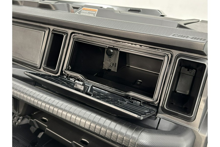 2026 Can-Am Defender XT HD11