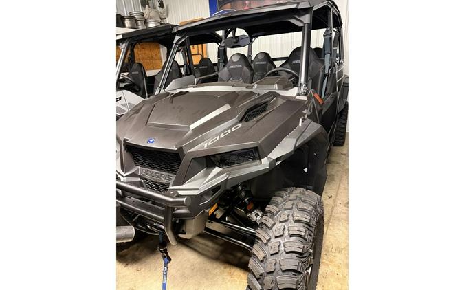2026 Polaris GENERAL XP 4 1000 ULT SUP GRAPH