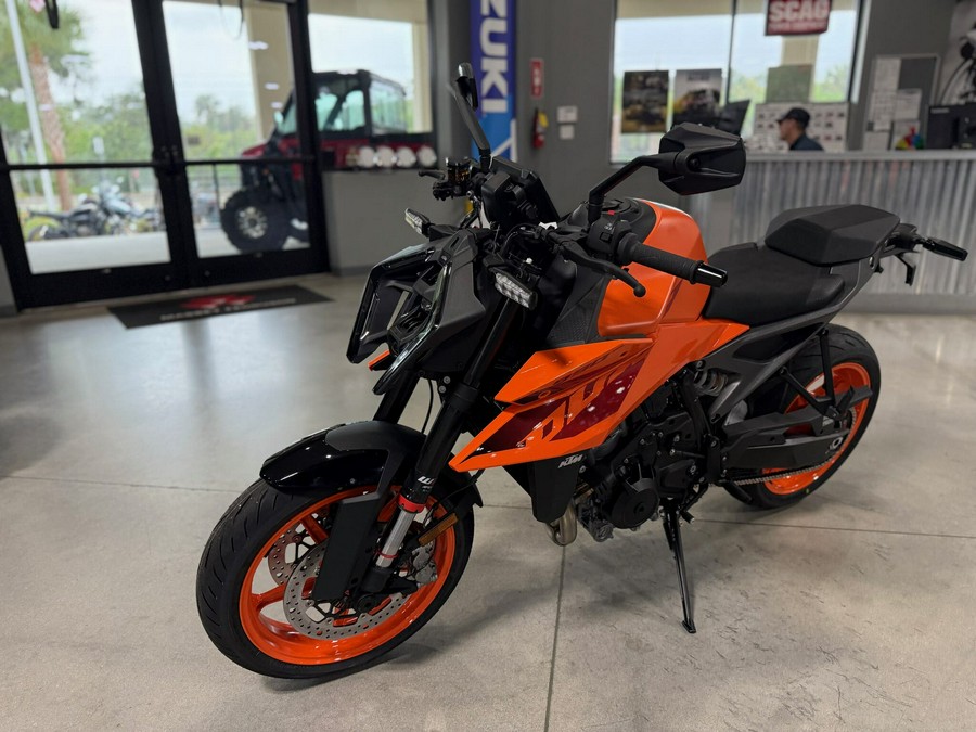 2024 KTM Duke