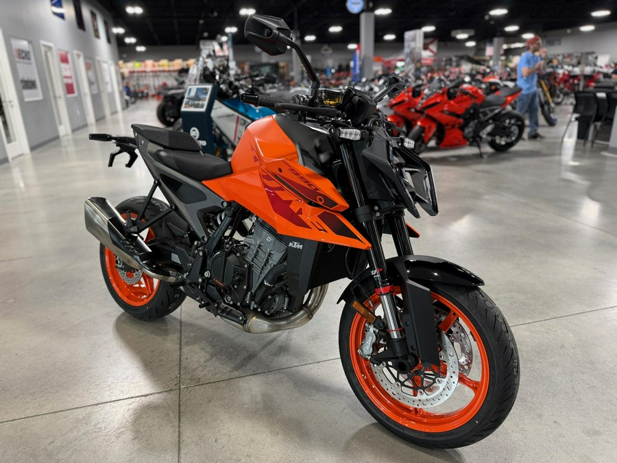2024 KTM Duke