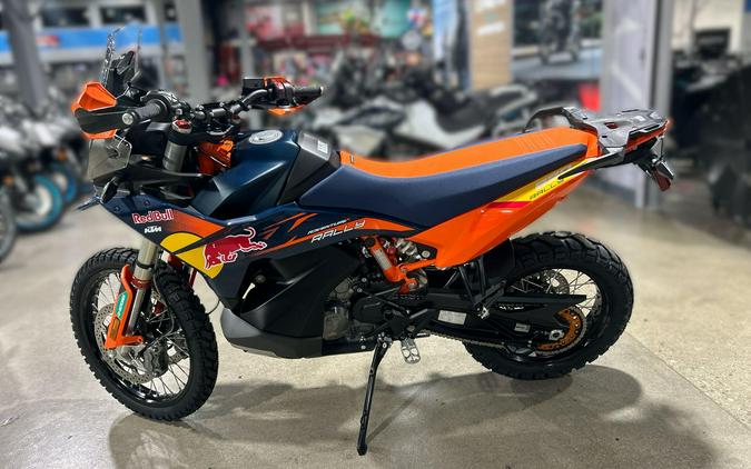 2027 KTM 890 ADVENTURE R RALLY
