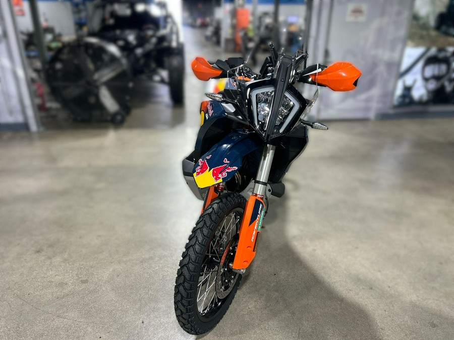 2027 KTM 890 ADVENTURE R RALLY