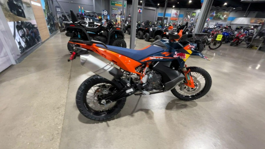 2027 KTM 890 ADVENTURE R RALLY