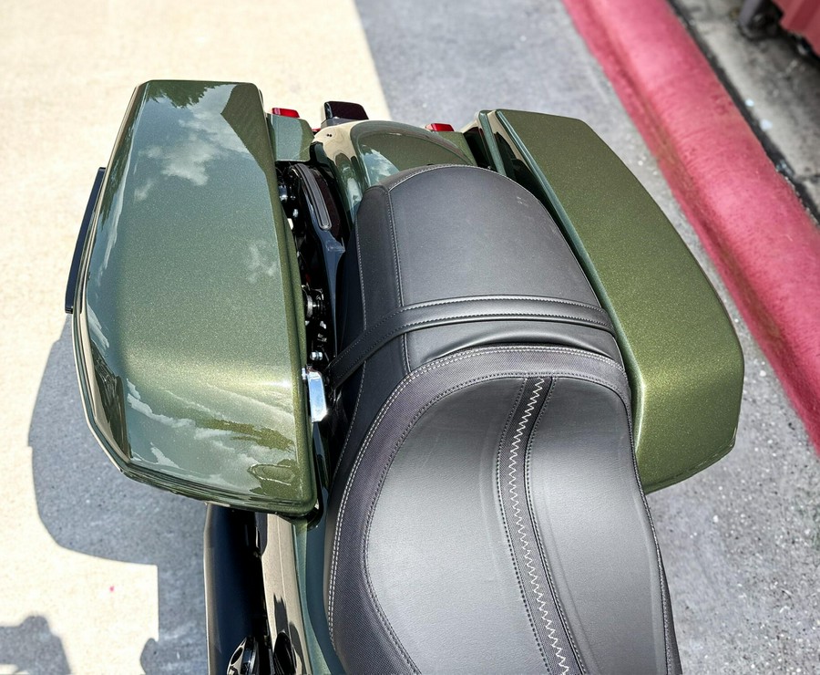 2026 Harley-Davidson® Road Glide® FLTRX Olive Steel Metallic / Vivid Black