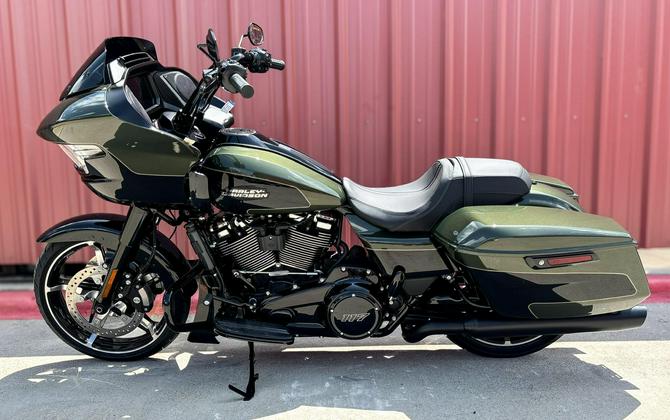 2026 Harley-Davidson® Road Glide® FLTRX Olive Steel Metallic / Vivid Black