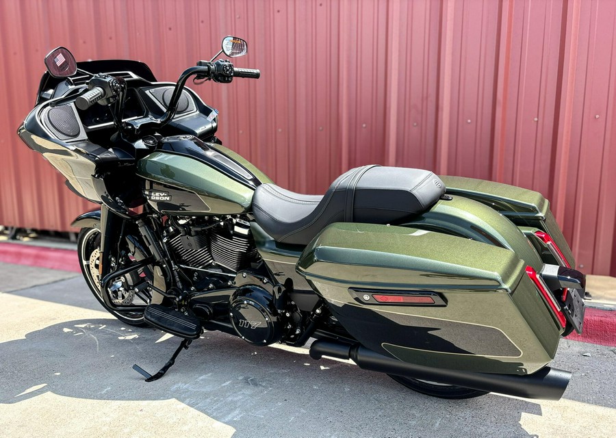 2026 Harley-Davidson® Road Glide® FLTRX Olive Steel Metallic / Vivid Black