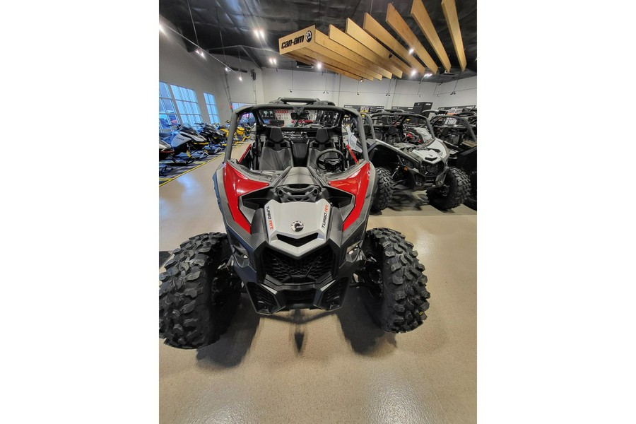 2024 Can-Am MAVERICK X3 DS TURBO RR