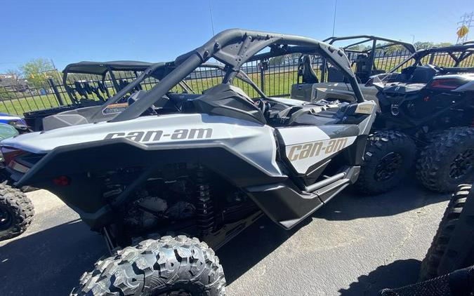 2024 Can-Am® Maverick X3 DS Turbo RR Catalyst Gray