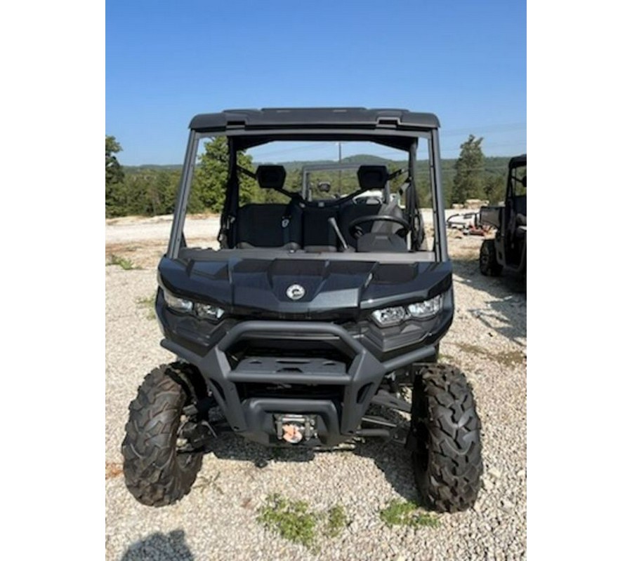 2024 Can-Am® Defender PRO XT HD10