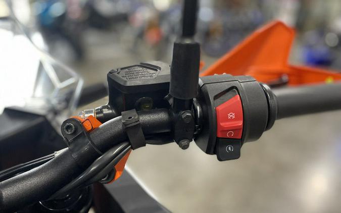 2025 KTM Adventure 390 X