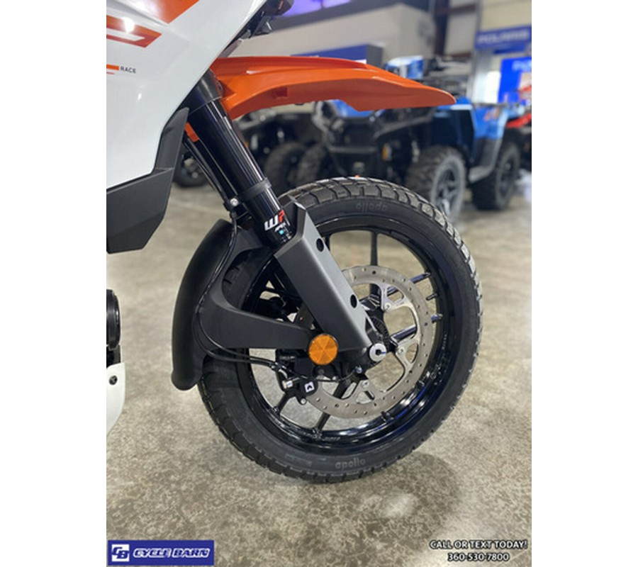 2025 KTM Adventure 390 X