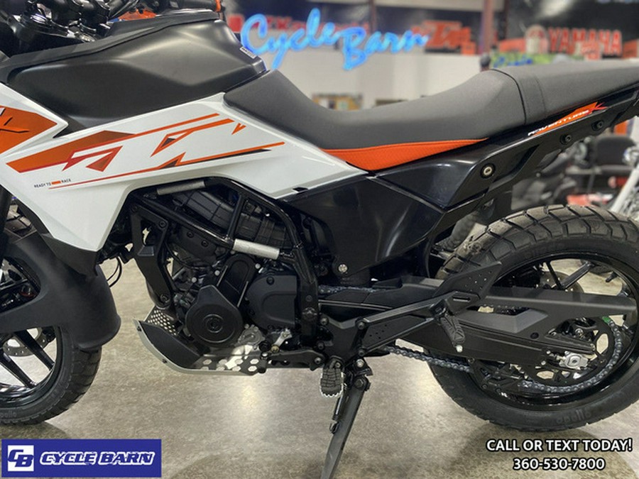 2025 KTM Adventure 390 X
