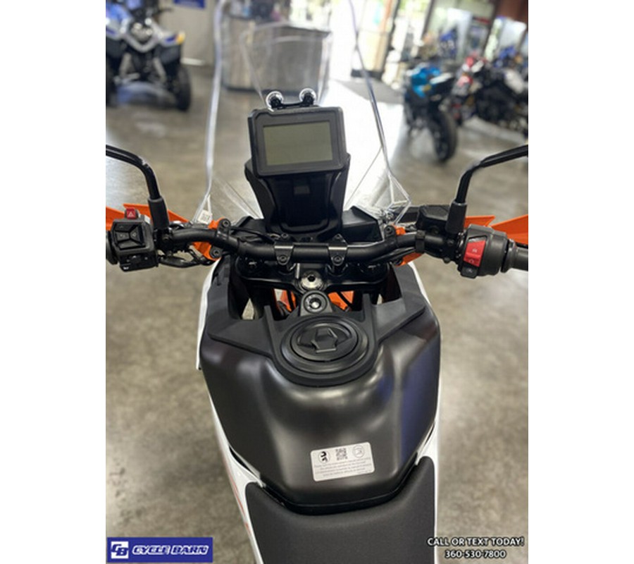 2025 KTM Adventure 390 X