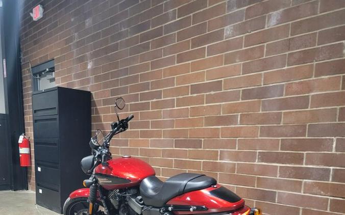 2019 Harley-Davidson® Harley-Davidson Street® 750 Wicked Red Deluxe XG750