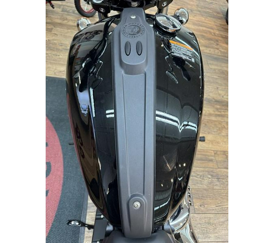 2025 Indian Motorcycle® Scout® Classic Limited Black Metallic