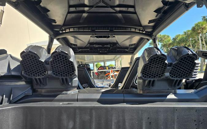 2026 Can-Am Commander MAX X Mr 1000R Wildland Camo