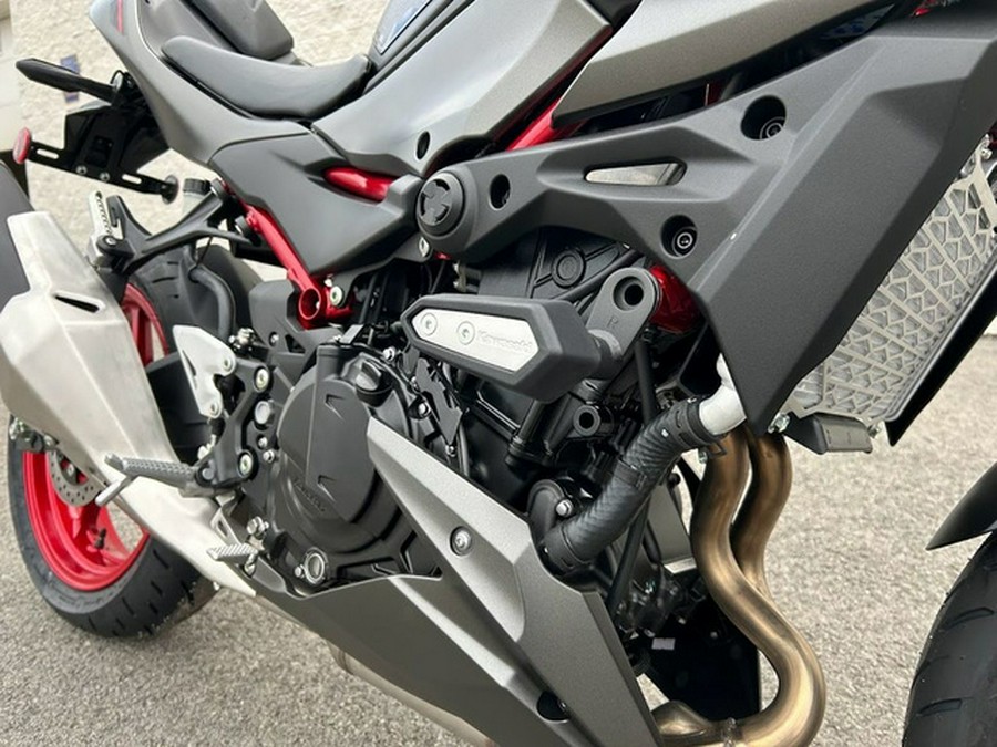 2024 Kawasaki Z500 SE ABS