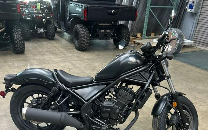 2026 Honda Rebel® 300 E-Clutch