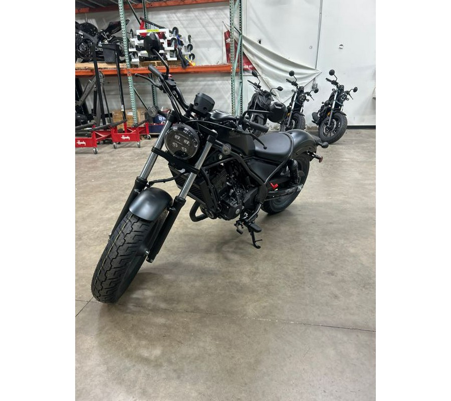 2026 Honda Rebel® 300 E-Clutch