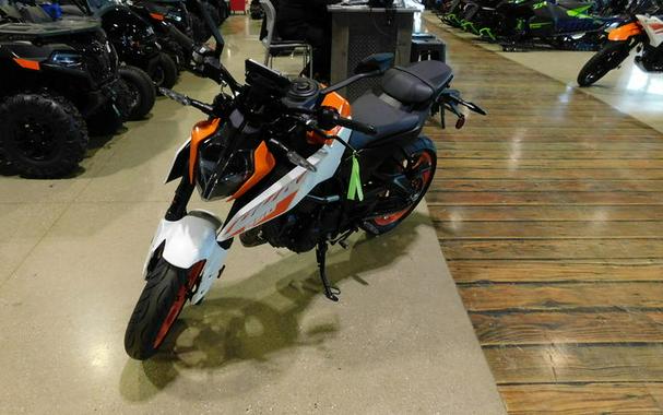 2024 KTM 250 Duke