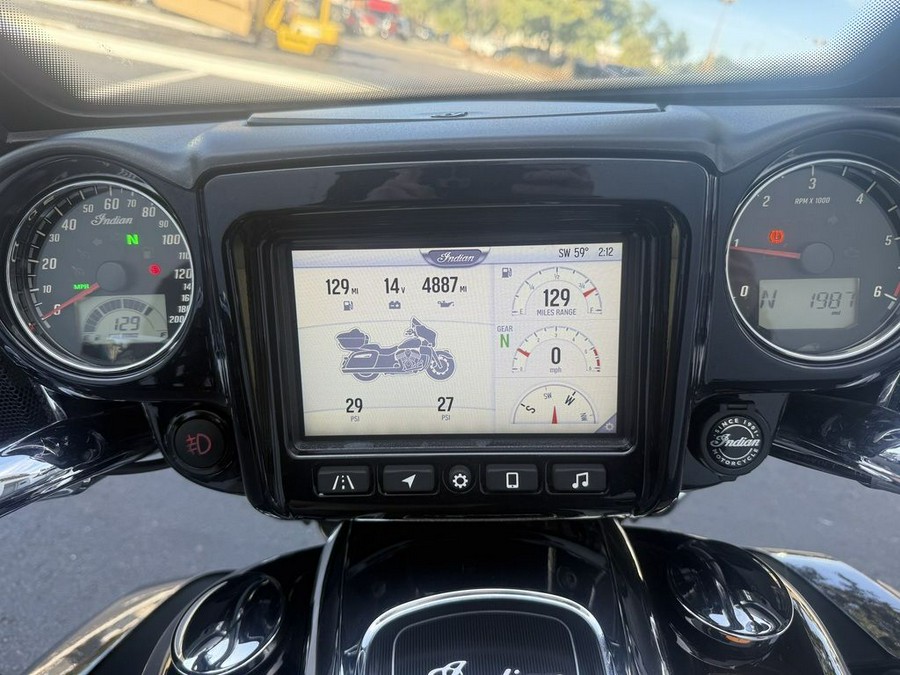 2021 Indian Motorcycle® Roadmaster® Limited Thunder Black Azure Crystal