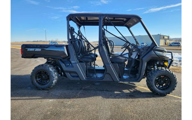 2026 Can-Am SSV DEF MAX XT 62 HD9 BK 26 XT HD9
