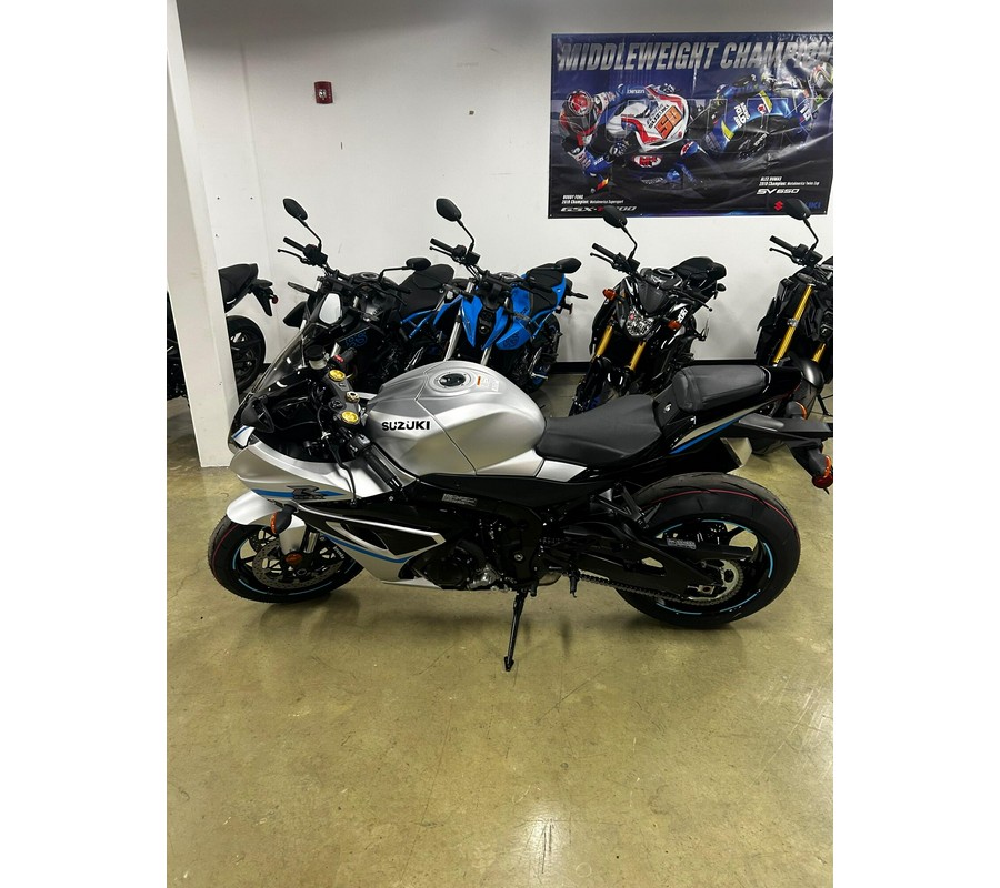 2025 Suzuki GSX-R 1000