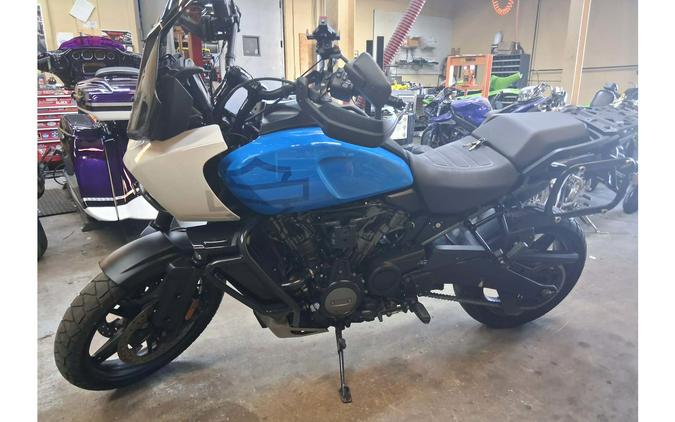 2022 Pan America™ 1250 Special Blue/White w/Cast Wheels - Harley-Davidson®