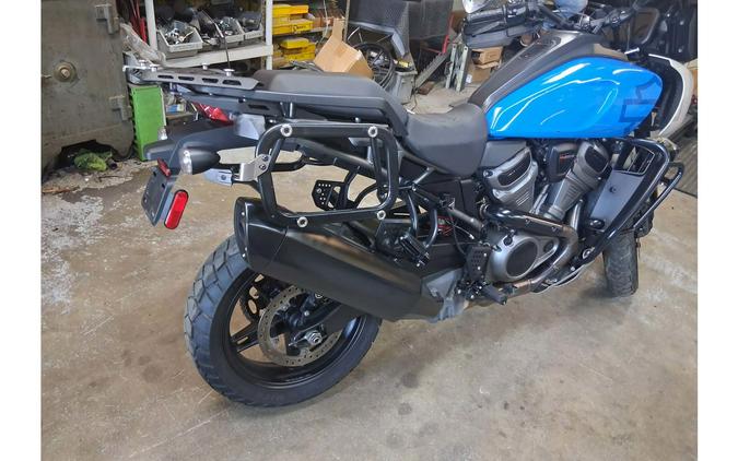 2022 Pan America™ 1250 Special Blue/White w/Cast Wheels - Harley-Davidson®