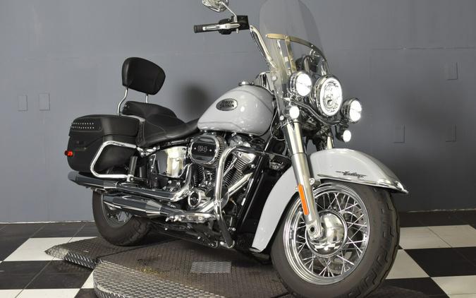 2024 Harley-Davidson Heritage Classic Billiard Gray FLHC