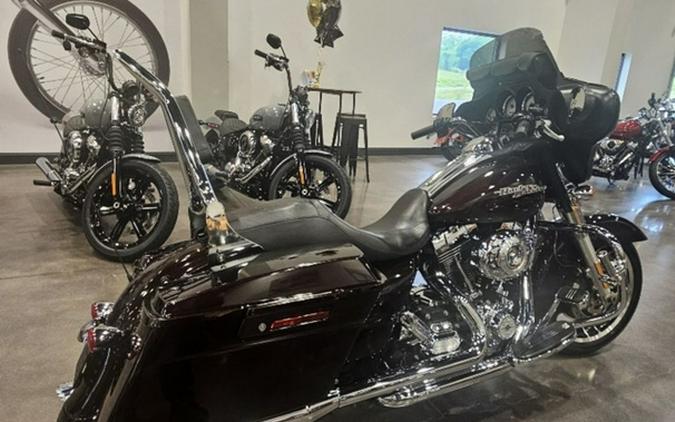 2011 Harley-Davidson Street Glide FLHX