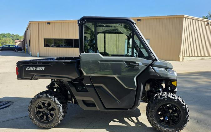 2027 Can-Am Defender DPS CAB HD9