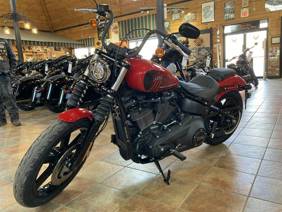 2023 Harley-Davidson Street Bob 114 Redline Red