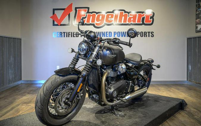 2022 Triumph Bonneville Bobber Matt Storm Grey/Matt Ironstone