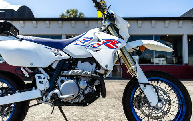 2023 Suzuki DR-Z400SM