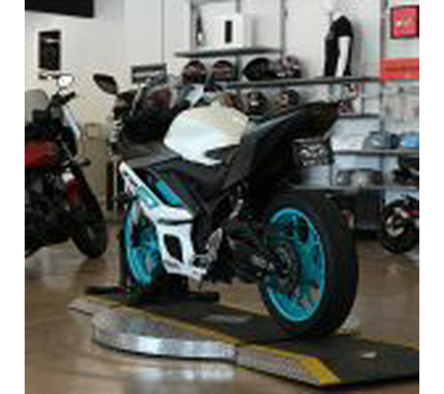 2024 Yamaha R3