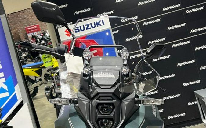 2024 Suzuki V-Strom 800