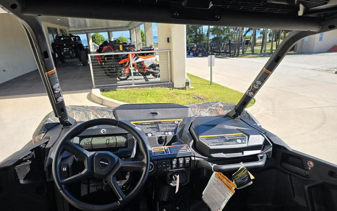 2026 Can-Am® Commander MAX X mr 1000R Wildland Camo