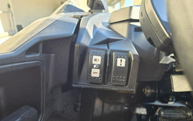 2026 Can-Am® Commander MAX X mr 1000R Wildland Camo