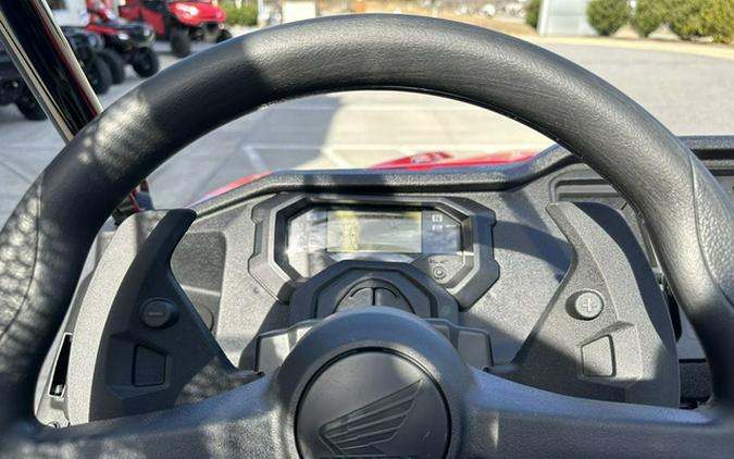 2025 Honda Pioneer 1000-6 Deluxe Crew