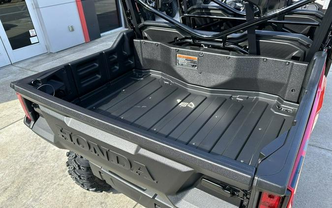 2025 Honda Pioneer 1000-6 Deluxe Crew