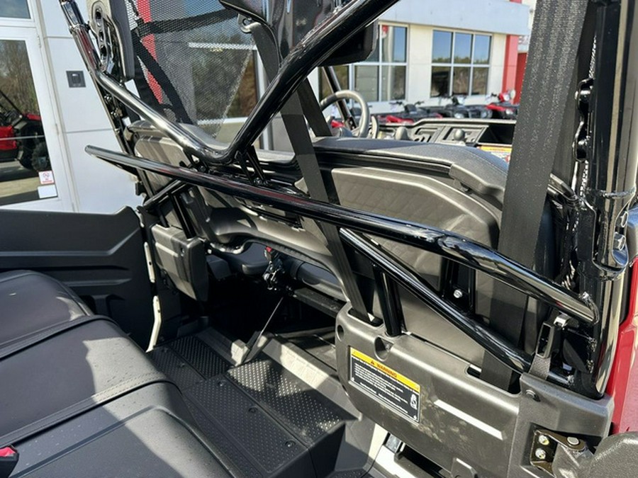 2025 Honda Pioneer 1000-6 Deluxe Crew