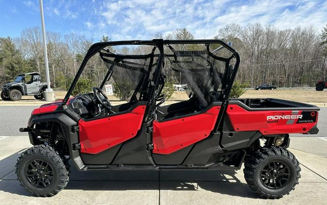 2025 Honda Pioneer 1000-6 Deluxe Crew