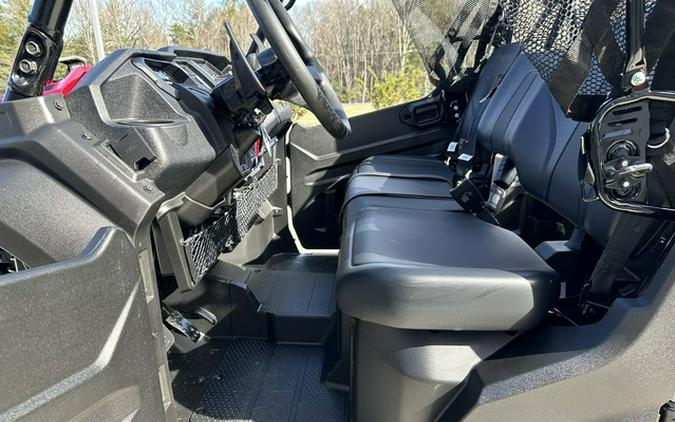 2025 Honda Pioneer 1000-6 Deluxe Crew