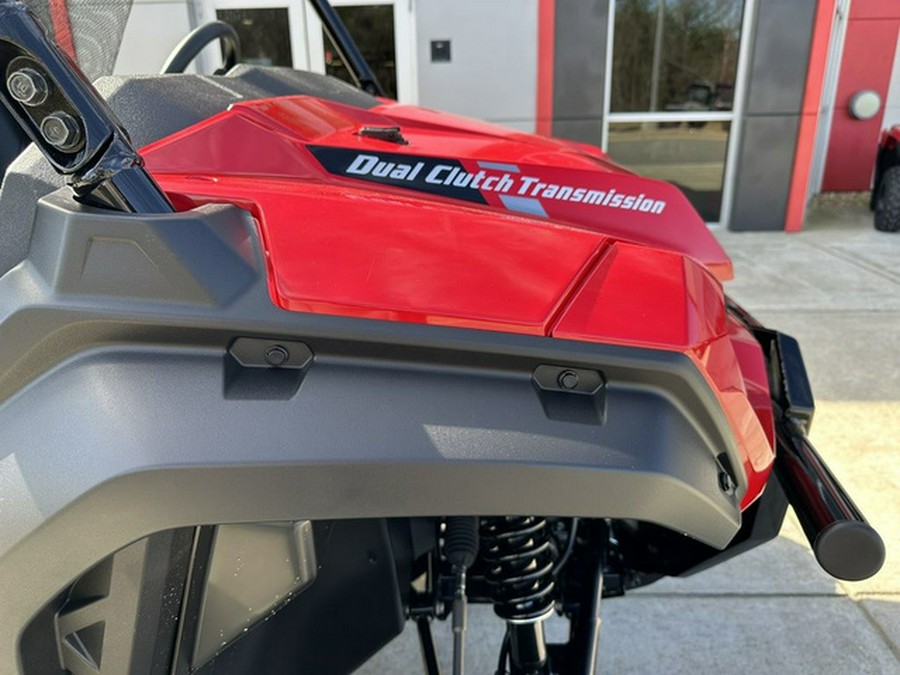 2025 Honda Pioneer 1000-6 Deluxe Crew